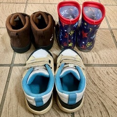 キッズ靴　13cm  まとめ売り　長靴　スニーカーの画像