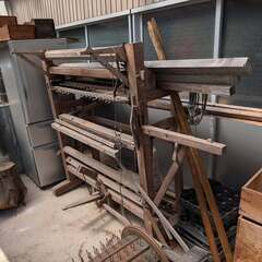 古い農具　唐箕・編み機の画像