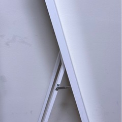 IKEA FLAKNAN フラークナン スタンドミラーの画像