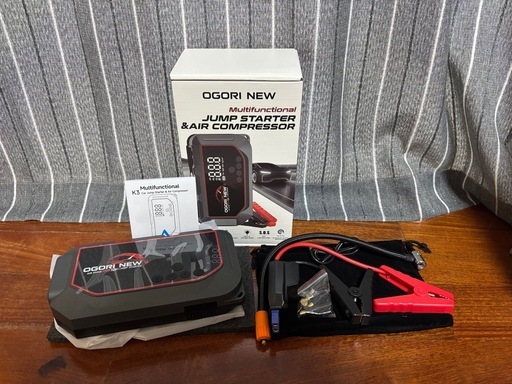 【新品】ジャンプスターター 8000Aピーク電流 12V車用 エンジンスターター