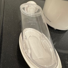 【美品】精製水付き！ニトリ フェイススチーマー すぐ使えるセットの画像