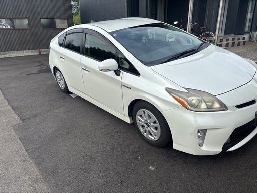 トヨタ プリウス 23.0万円 車検:2027年9月 走行距離:25.0万km | olcar