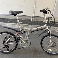 折りたたみ式自転車の画像