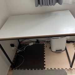 PCテーブルの画像