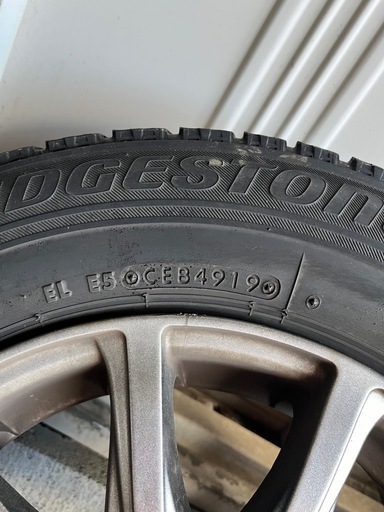 155/80/R13VRX2019年スタッドレスタイヤ４本
