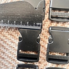 ハンドメイド用　プラスティックバックル　まとめ売りですの画像