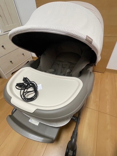 コンビ　ネムリラ　電動