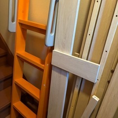 【お取引決まりました】廃材　元セミシングル二段ベッドの画像