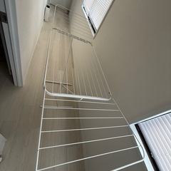 IKEA 折り畳みハンガーラック　バスタオルなどにの画像