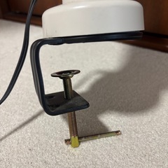 デスクライトの画像