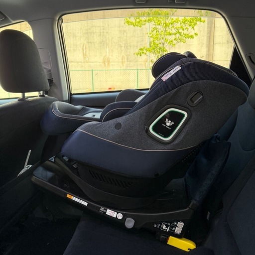 Aprica チャイルドシートISOFIX