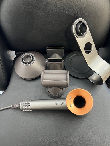 Dyson Supersonic HD08 ヘアドライヤー