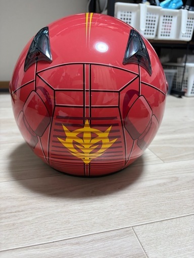 シャア専用ザク MS-06S デザイン ヘルメット風 観賞用 コスプレ ガンダム