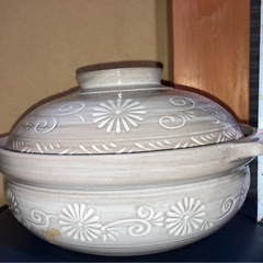 【未使用品】花柄　陶器製鍋の画像
