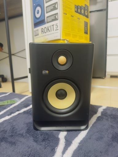 モニタースピーカー　KRK ROKIT5