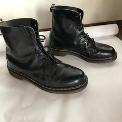 中古　ドクターマーチン　イングランド製　UK１０８ホールの画像