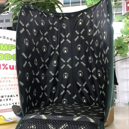 ジャングルジャングル貝塚店　コールマン　Coleman ランタン　ジャンク品　ケース　緑　グリーン　キャンプ用品　オシャレ　2000-