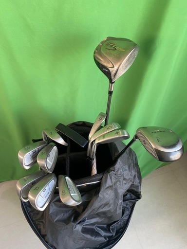 TaylorMade等メンズ ゴルフクラブセット キャディバッグ付き 右利き用