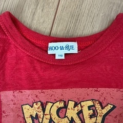 100円。ミッキー赤Tシャツ110cmの画像