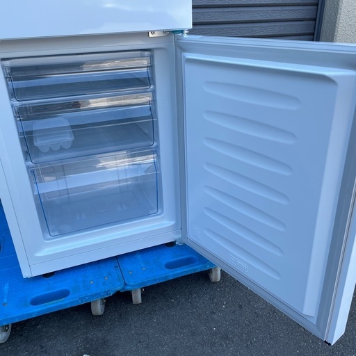 【引取先決定】Hisense/ハイセンス ノンフロン冷凍冷蔵庫 HR-D1701W 2023年製 175L 右開き 動作品 HR-D1701W 2ドア冷凍冷蔵庫 175L Hisense(ハイセンス) 直冷式 右開き 
