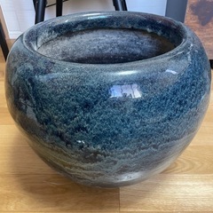 藍色 火鉢 陶器製 丸型 レトロ 和モダンの画像
