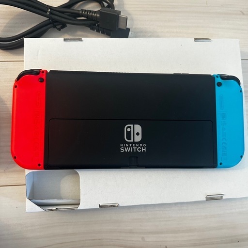 Nintendo Switch 有機EL モデル(+どうぶつの森)