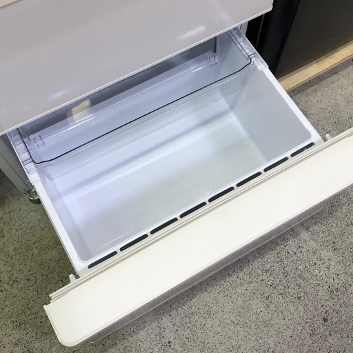 3ドア冷蔵庫 2024年製 AQUA 272ℓ 右開き  AQR-27P　ホワイト  AQR-27P｜容積：272L｜スタンダード｜アクア株式会社（AQUA）