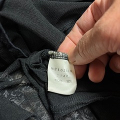 黒レーススカートとレースボレロブラウスの画像