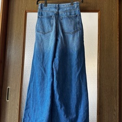 GU ワイドデニムの画像