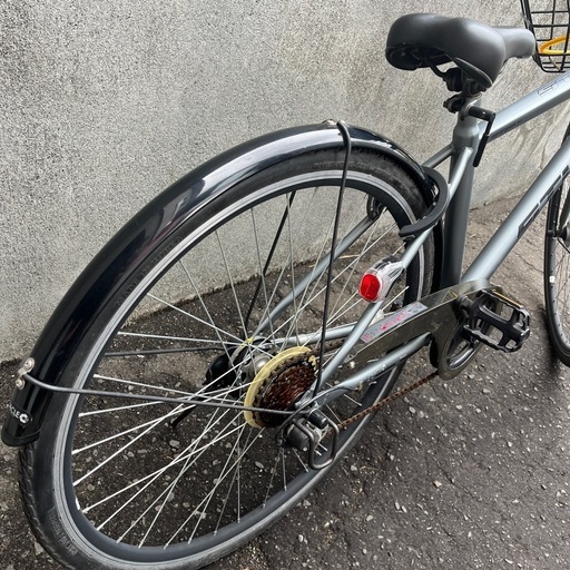 27インチ ノーパンクタイヤ クロスバイク AIRLESS STIR タケダ 自転車 6段変速 シマノ　シティサイクル