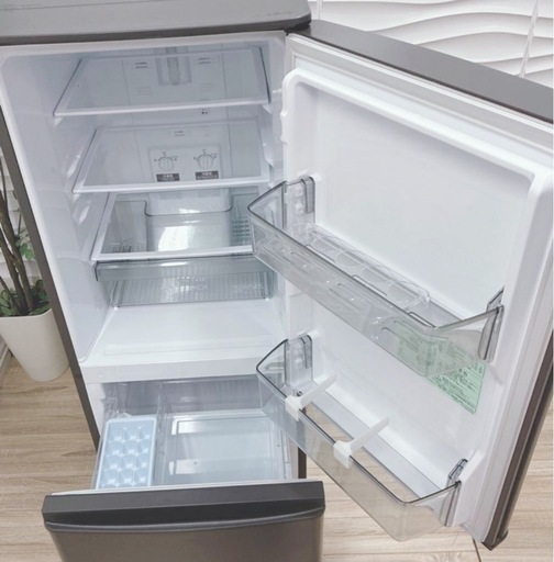 冷蔵庫146」の人気商品一覧・価格比較 - 価格.com (送料無料) 2024年製 極美品 冷蔵庫 146L  1年使用 新品7万円 MITSUBISHI ③