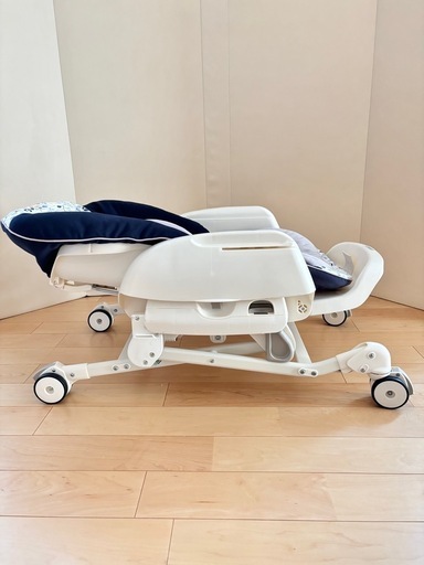 (譲り先決定)combi ハイローチェア 限定モデル  ベビーステーション 
