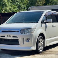 デリカD5 ローデストGナビパッケージ 車検2年付 ETC バックカメラ 純正フリップダウン 自社ローン紹介可能！の画像