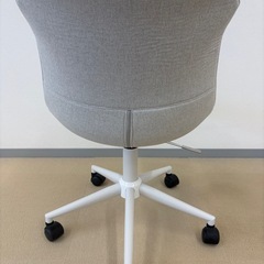 コンパクトオフィスチェア🪑の画像