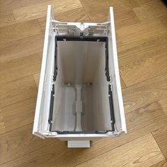 ゴミ箱の画像