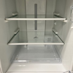 冷蔵庫  　 2021年製の画像