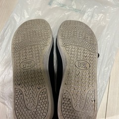 VANS ブラック ローカット スニーカーの画像