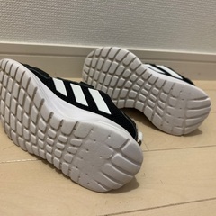 adidas 17.5の画像
