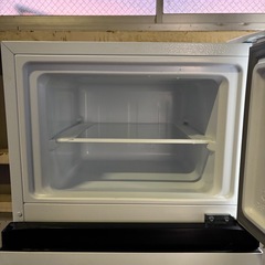 【大阪府無料配送】 Hisense 冷蔵庫　HR-B12E3W R-337の画像