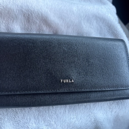 FURLA長財布