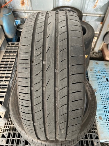 225/45R18,CONTINENTAL,2023年,4本