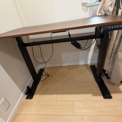 電動昇降デスクの画像