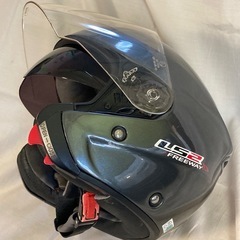 ヘルメットの画像