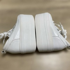 新品未使用JINPINNUXIE 厚底スニーカー 21.5cmの画像