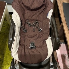 ⭐︎美品✨元値6万！コンビ電動ハイローチェア⭐︎　ハイローベッド ネムリラ AUTO SWING BEDi Plus の画像