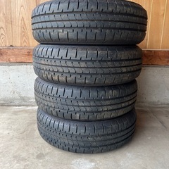 バリ溝中古タイヤ交換工賃無料185/60R15 84Hブリヂストン年製2025の画像