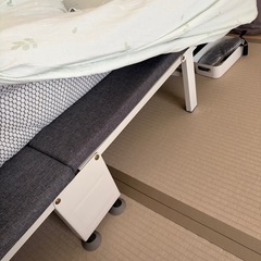 折りたたみシングルベッド マットレス付き 半年使用美品の画像