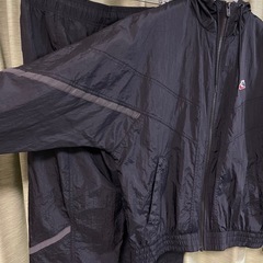 NIKE ナイキ ナイロン セットアップ ブラック Lサイズ ウインドブレーカー 上下セット ナイロンジャケット ウィンドブレーカの画像