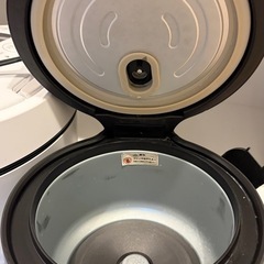 炊飯器の画像