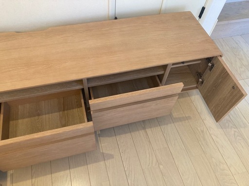【お引取ご相談中】【値下】【楽天新品¥71,700売切れ商品】【中古美品】TVローボード TV台 北欧風 ODV 2100TVB ホワ